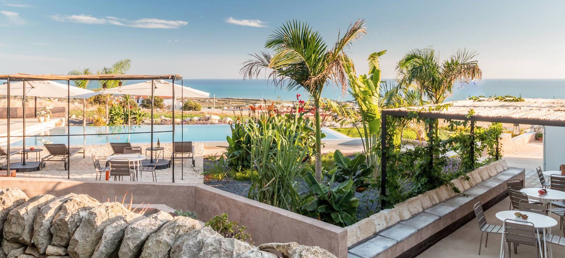 Agriturismo Sicily Great Sicilian hospitality and sea views!