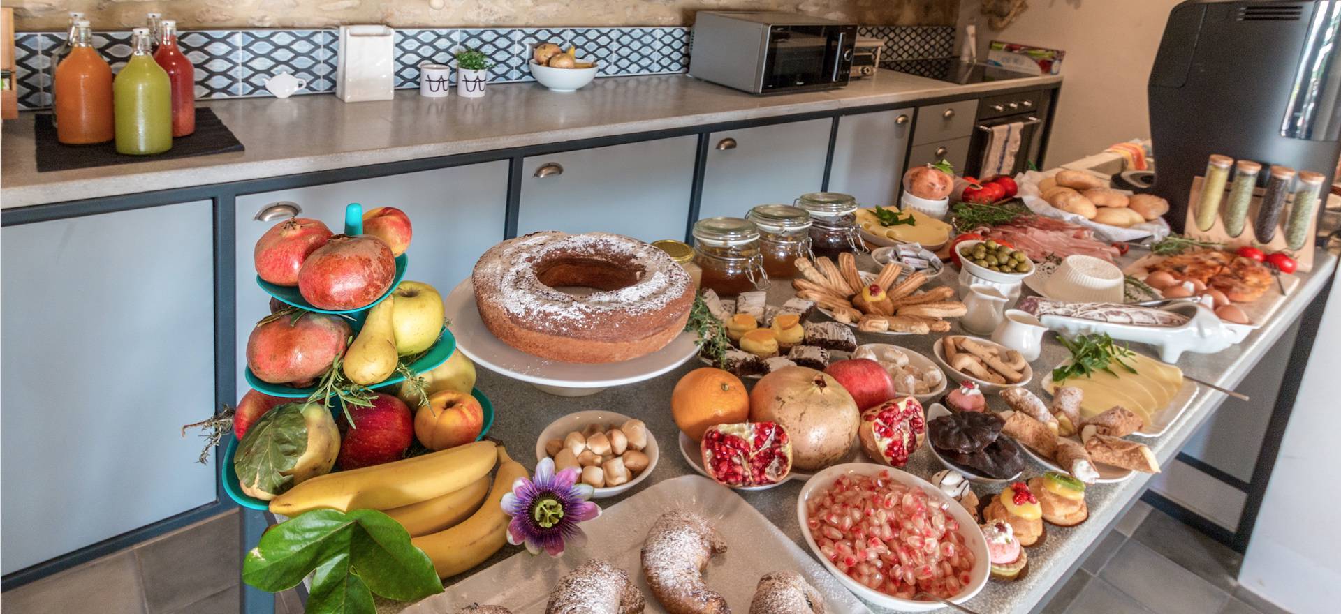 Agriturismo Sicily Great Sicilian hospitality and sea views!