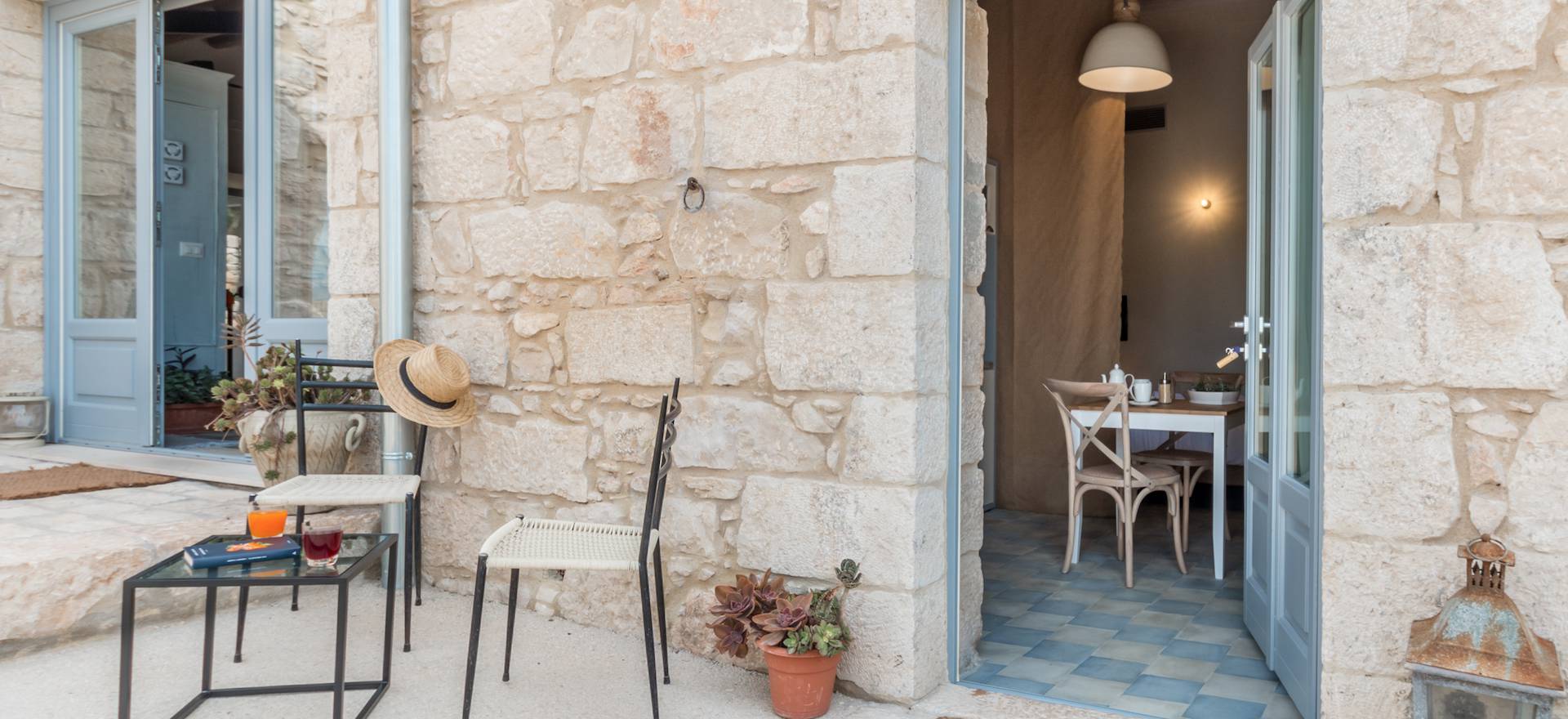 Agriturismo Sicily Great Sicilian hospitality and sea views!