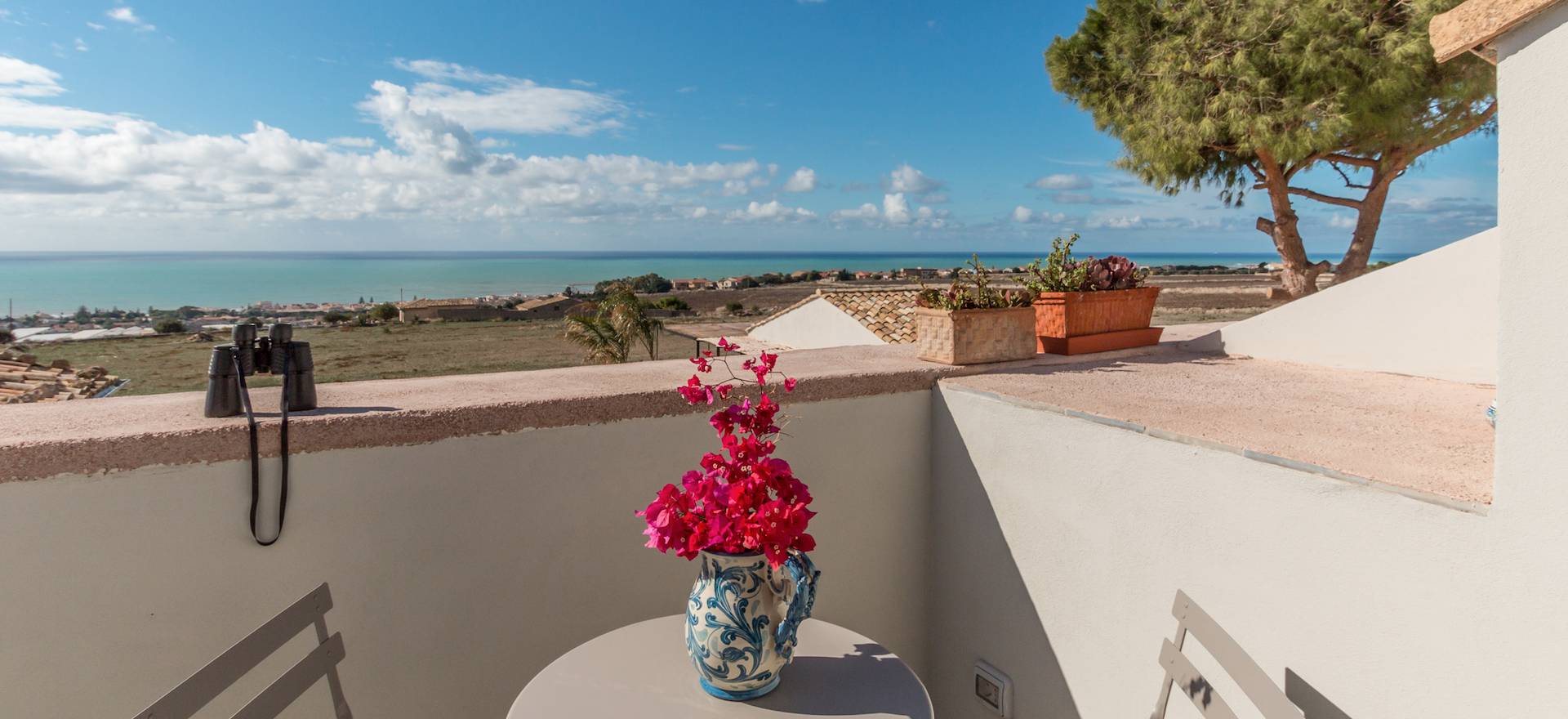 Agriturismo Sicily Great Sicilian hospitality and sea views!