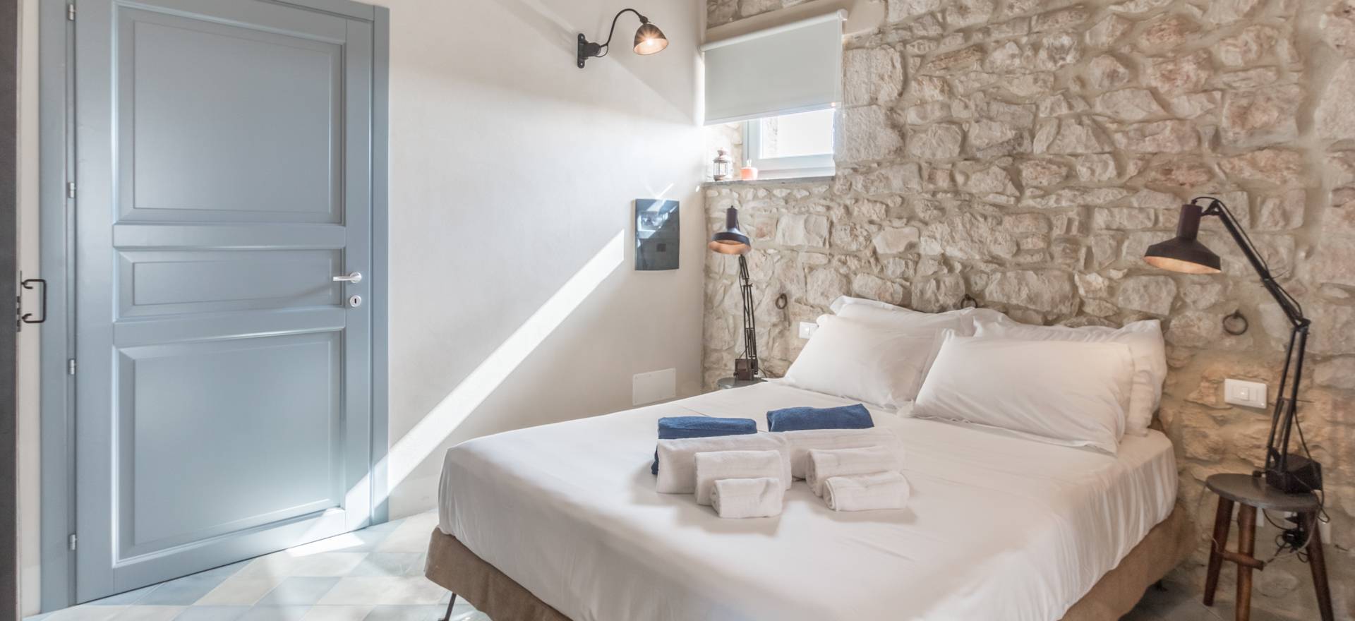 Agriturismo Sicily Great Sicilian hospitality and sea views!