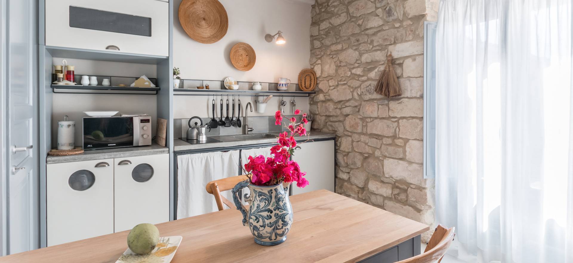 Agriturismo Sicily Great Sicilian hospitality and sea views!