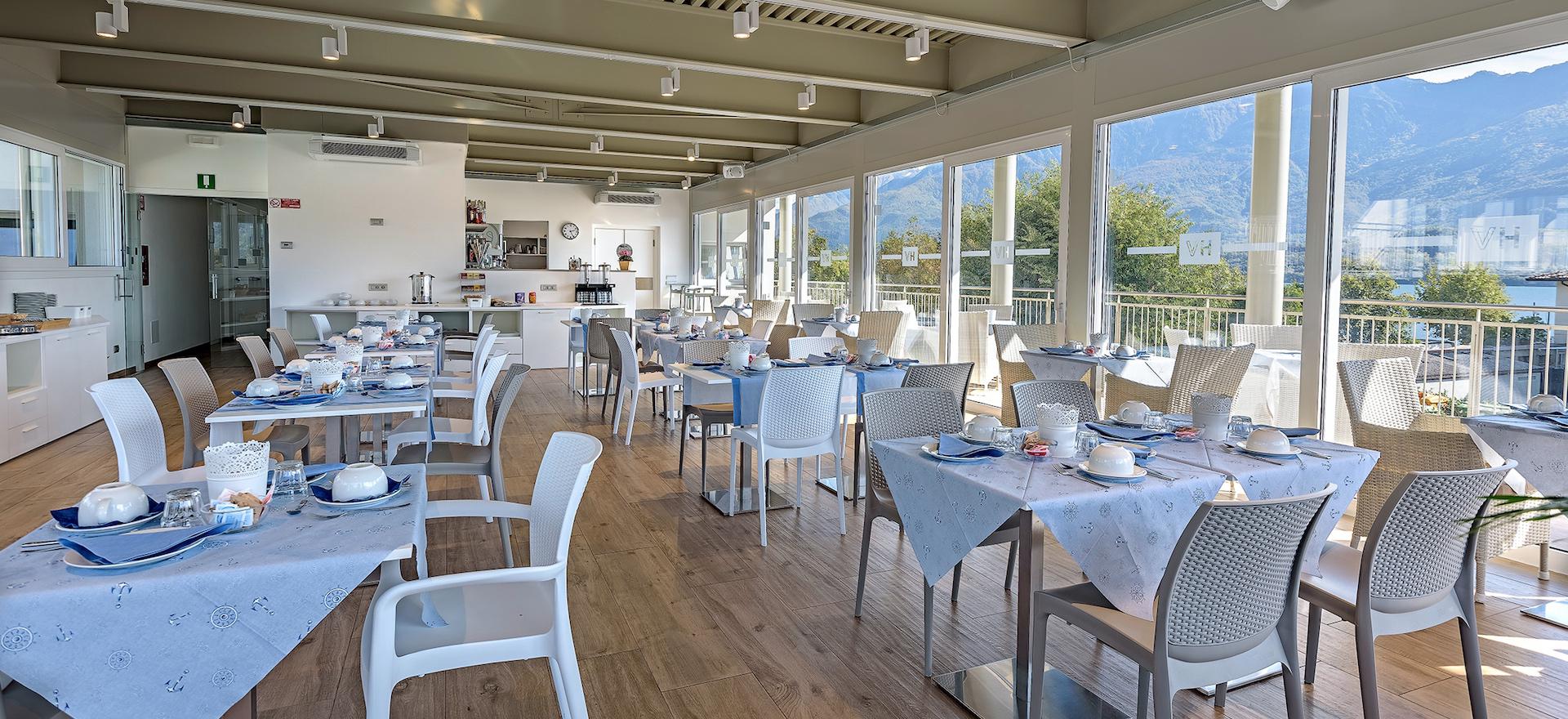 Agriturismo Lake Como and Lake Garda Hotel near the pebble beaches of Lake Como