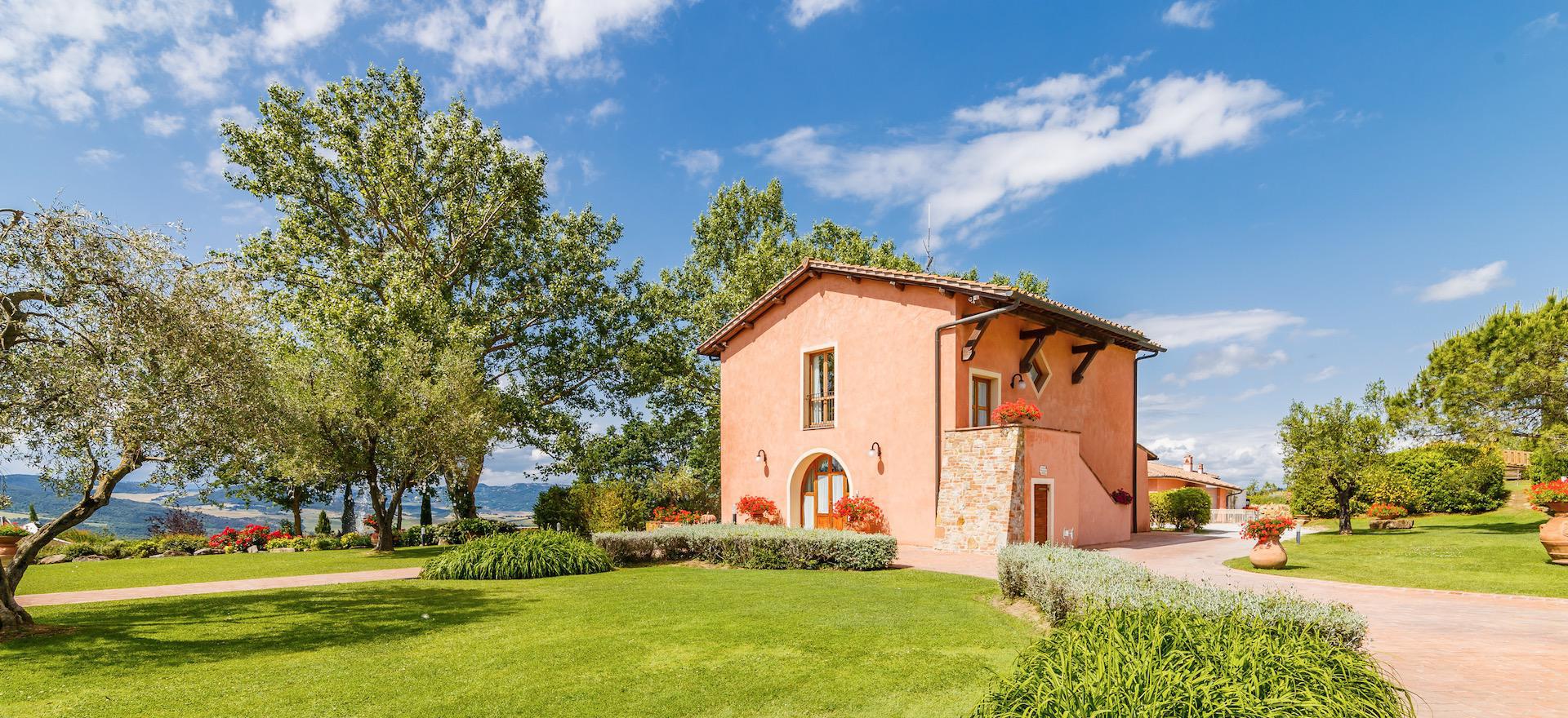 Agriturismo Tuscany Large agriturismo in Tuscany with stunning views