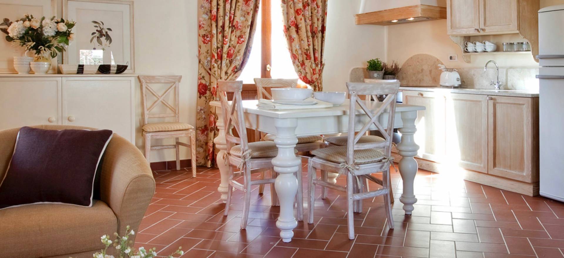 Agriturismo Tuscany Large agriturismo in Tuscany with stunning views