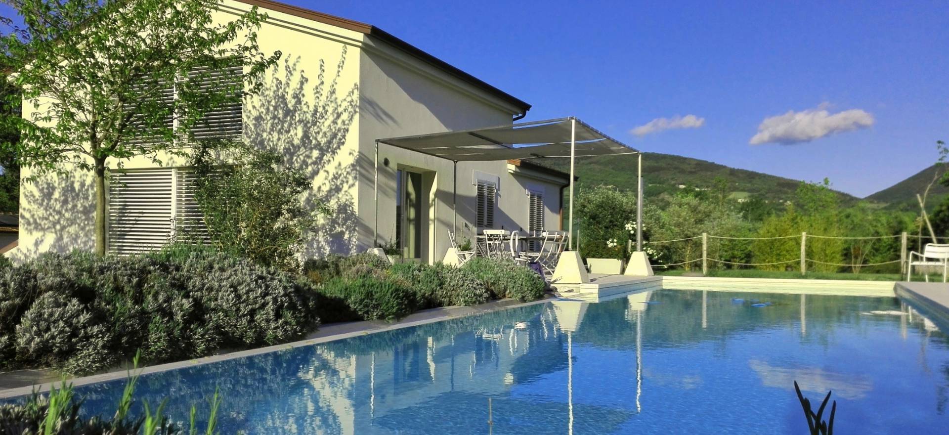 Agriturismo Marche Luxury private villa & pool between Umbria and Marche