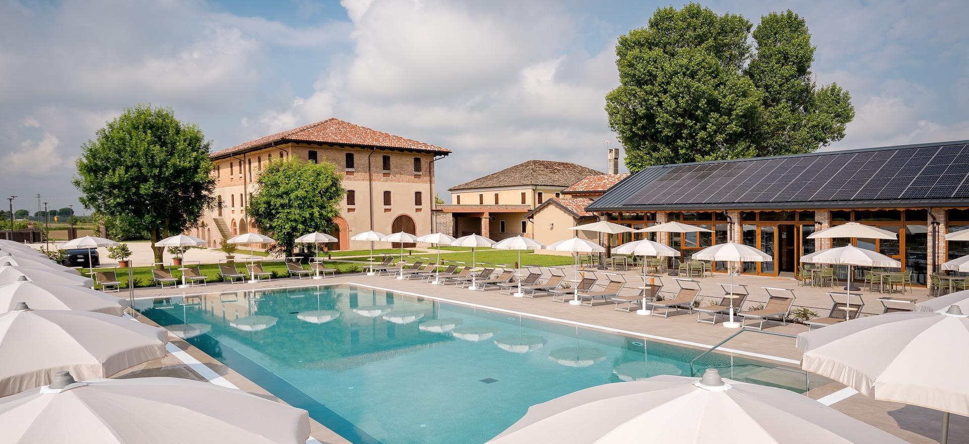 Agriturismo Veneto Perfect agriturismo for families, 20 minutes from the beach.