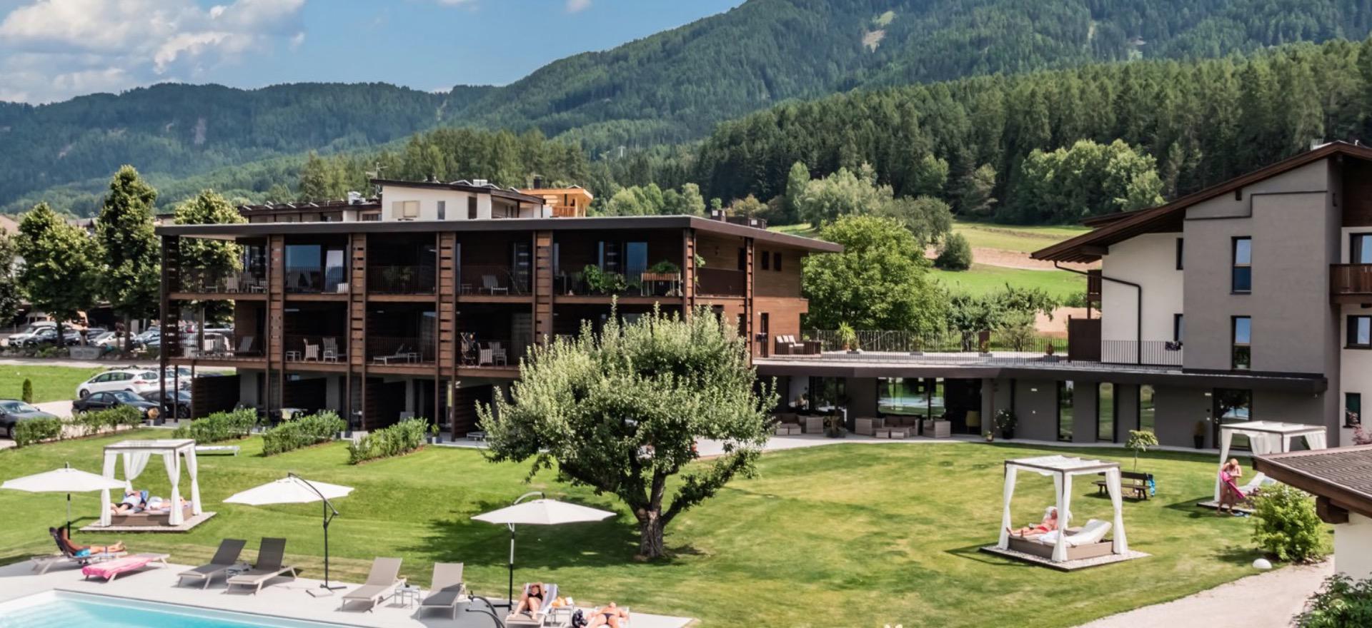 Agriturismo Dolomites Residence within walking distance of a village and ski lift