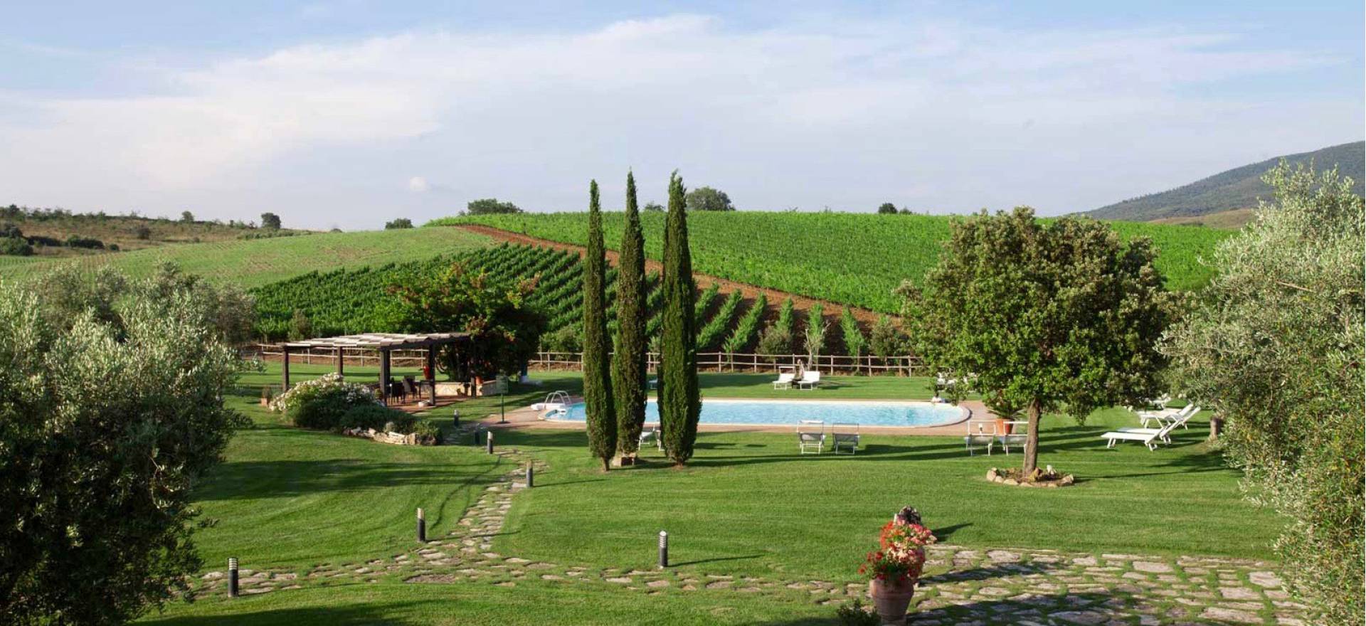 Agriturismo Tuscany Romantic agriturismo Tuscany in the hills near the sea