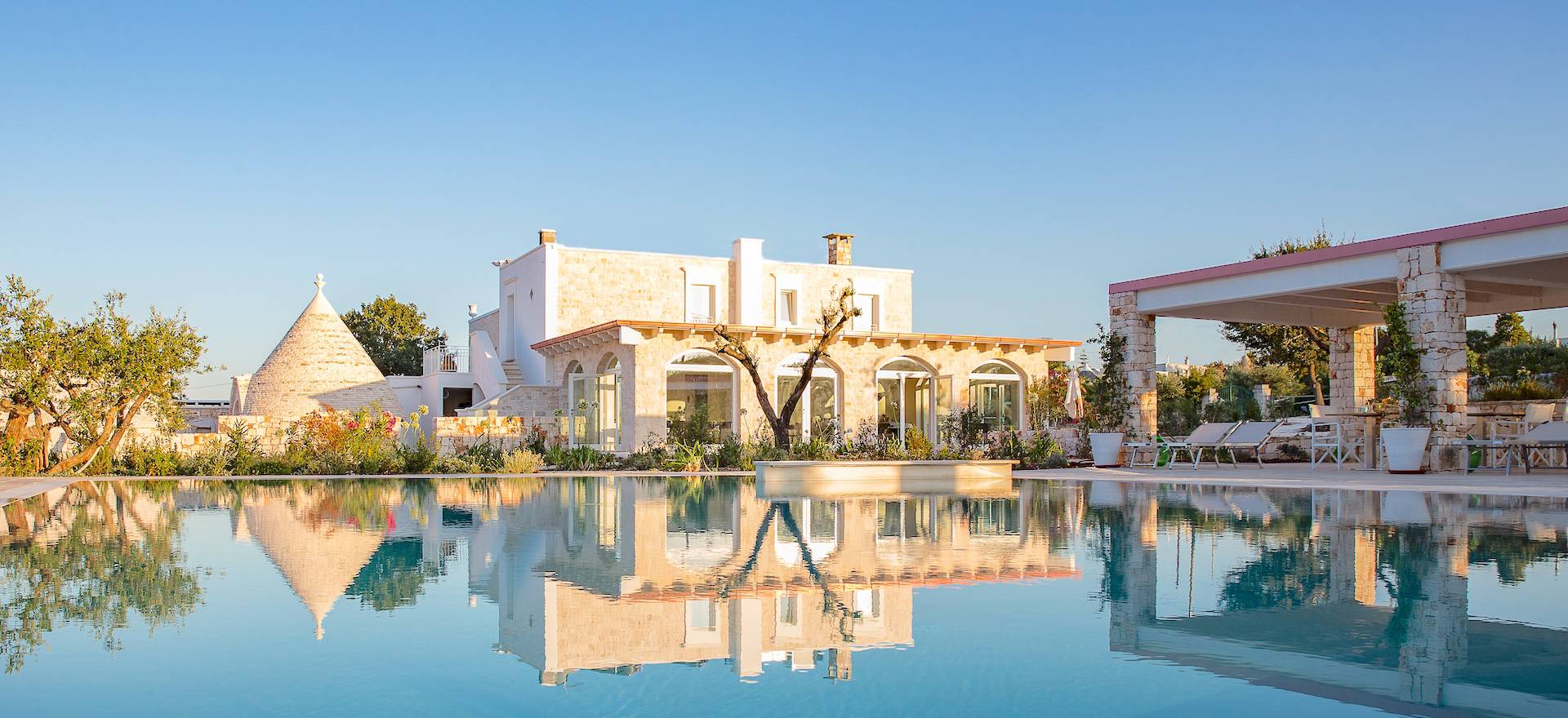Agriturismo Puglia Southern Italian hospitality in beautiful trulli
