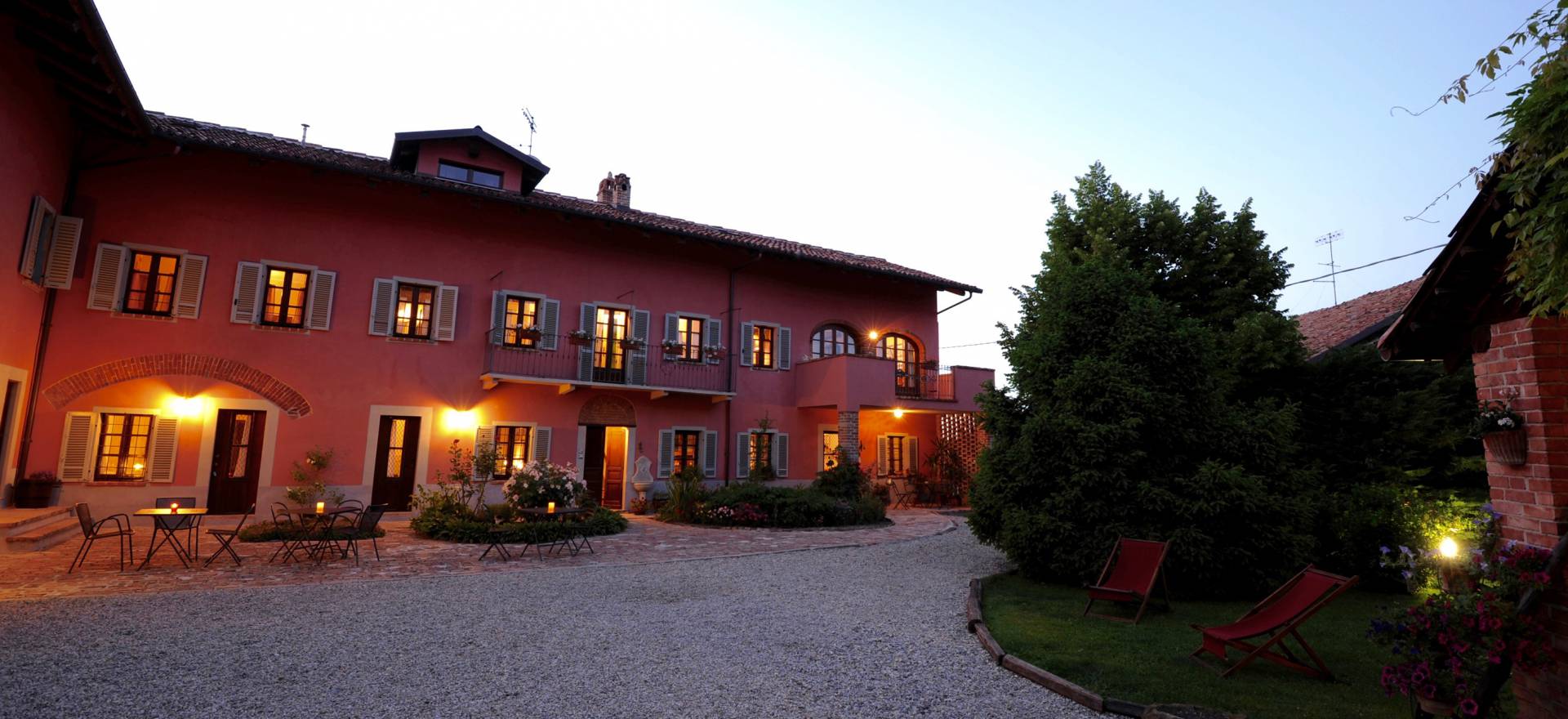 Agriturismo Piedmont Welcoming and charming agriturismo in Piedmont